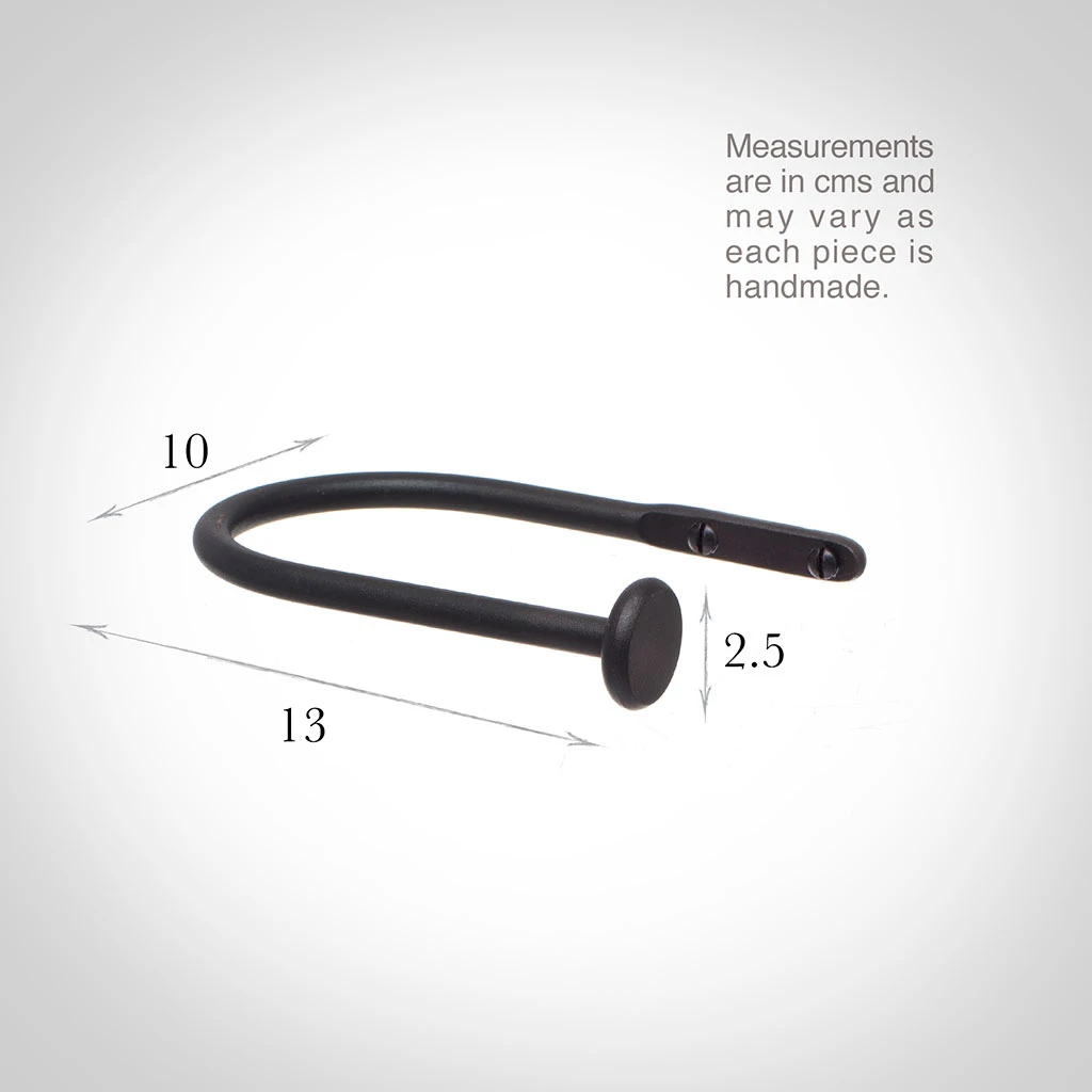 Small Button Holdback In Beeswax 5 Small Button Holdback In Beeswax - Image 3