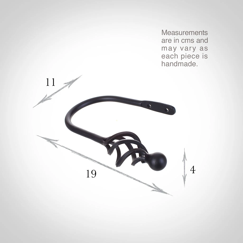 Small Cage & Ball Holdback In Matt Black 5 Small Cage & Ball Holdback In Matt Black - Image 3