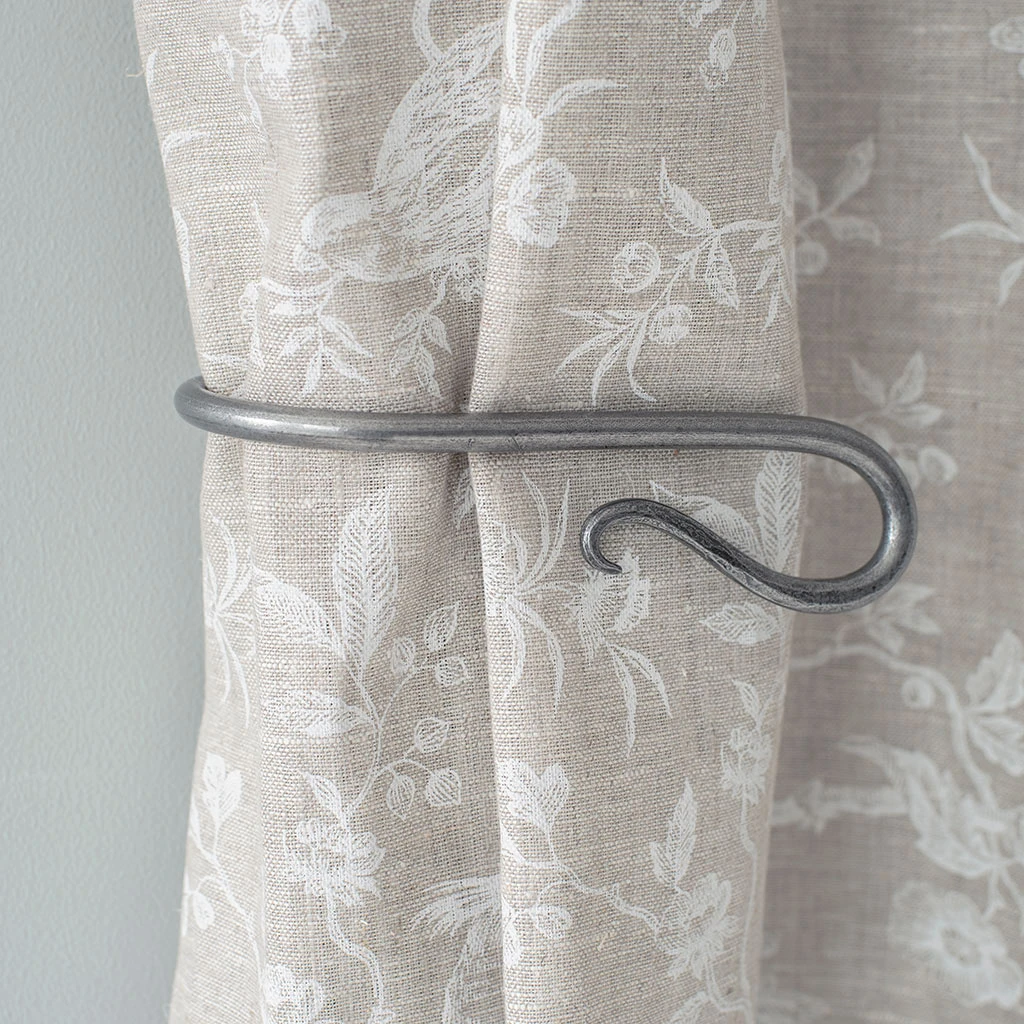 Small Shepherd's Crook Holdback (Right Side) In Polished 4 Small Shepherd's Crook Holdback (Right Side) In Polished - Image 2