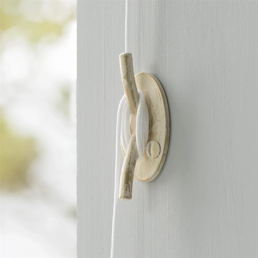 Cleat In Old Ivory 6 Cleat In Old Ivory - Image 4